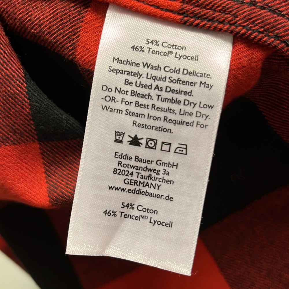 Like new medium Eddie Bauer Buffalo plaid flannel - Picture 4 of 4